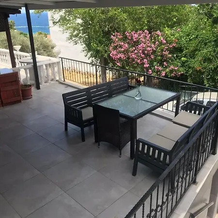 Sunset House - 200m To The דירה *
