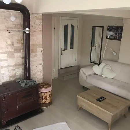 Sunset House - 200m To The
